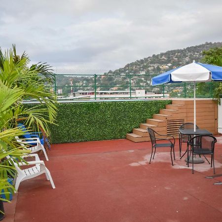 Hotel Gaby Inn Zihuatanejo Bagian luar foto
