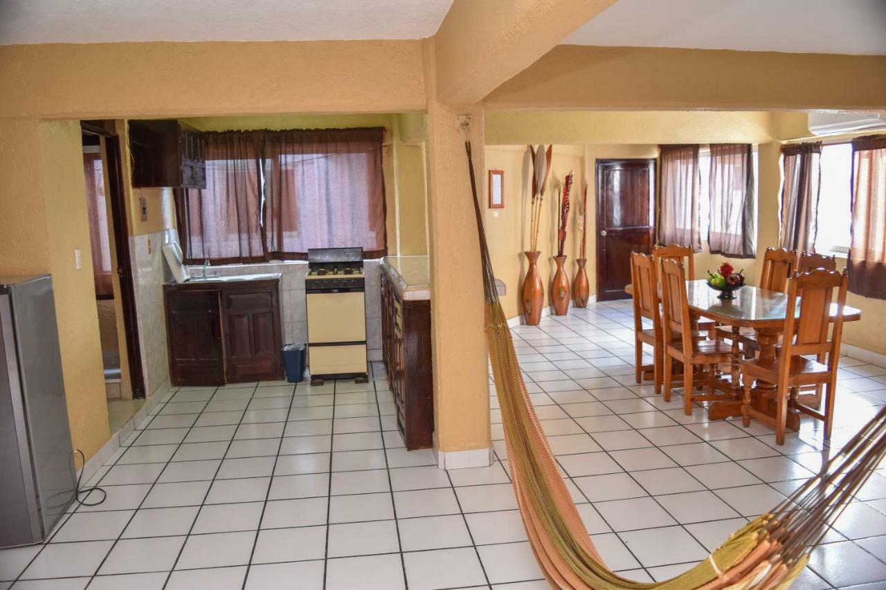 Hotel Gaby Inn Zihuatanejo Bagian luar foto