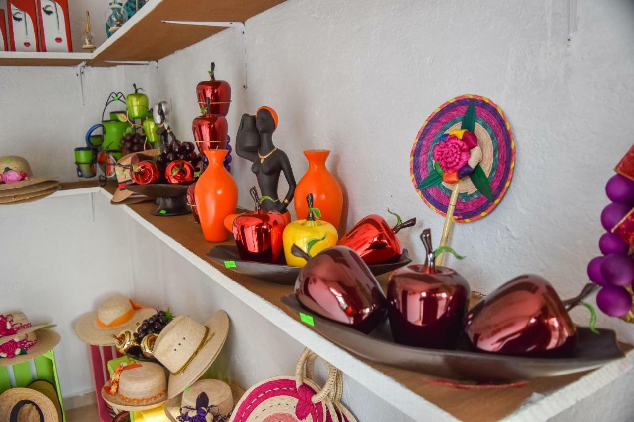 Hotel Gaby Inn Zihuatanejo Bagian luar foto